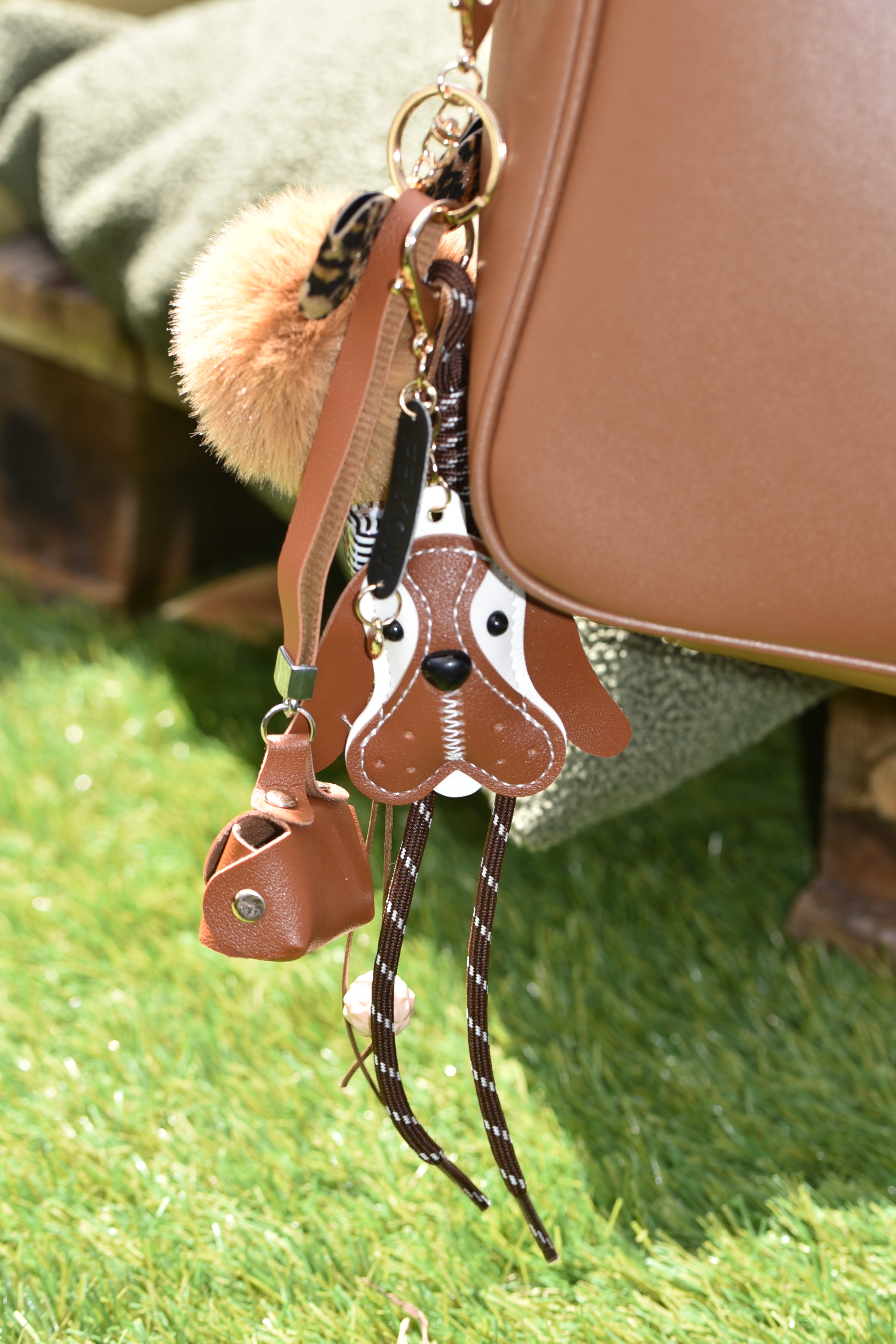 CHARM BORSA BASSET HOUND