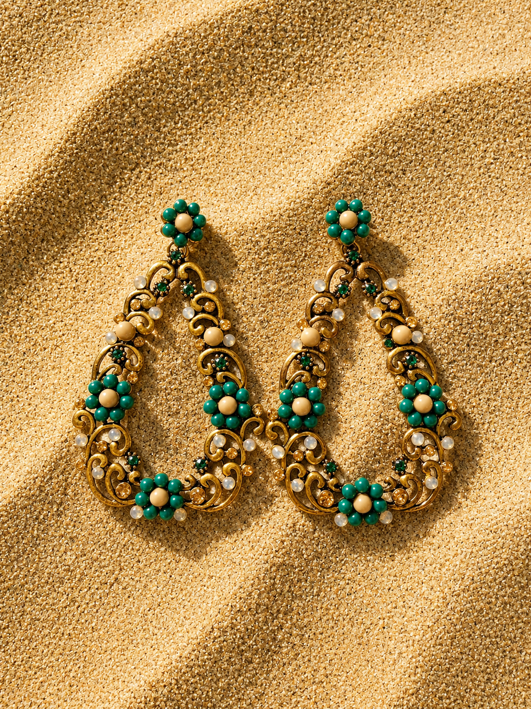 ORECCHINI EMERALD BAROQUE